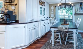 6002 MAIN St, Springfield, OR 97478