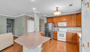 5 Minot Light Ct, Barnegat, NJ 08005