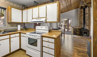1520 Pebble Beach Way, Arnold, CA 95223