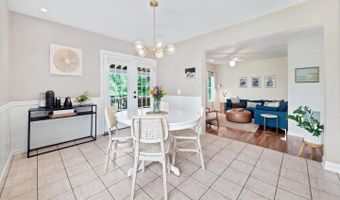 5 LINDEN SPRING Ln, Bear, DE 19701