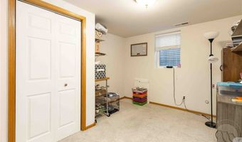 2051 Country Manor Blvd, Billings, MT 59102