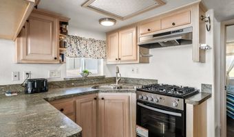 16219 LOWER HARBOR Rd P5, Brookings, OR 97415