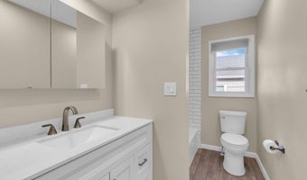 404 9th Ave Upper, Belmar, NJ 07719