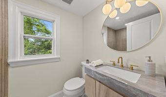 826 Dunlewy St, Asbury Park, NJ 07712