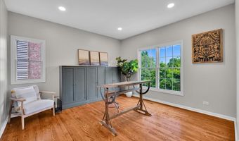 5 Covington Ct, Algonquin, IL 60102