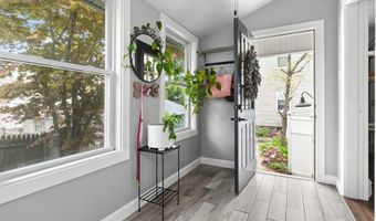 9 Elm Ct, Andover, MA 01810
