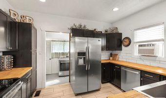 526 L St, Idaho Falls, ID 83402