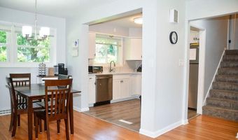 20 Marie Pkwy, Albany, NY 12211