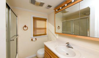 2 Woodbrook Dr, Aberdeen, NJ 07747