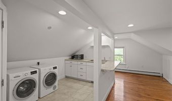 3862 Mendon Rd, Cumberland, RI 02864
