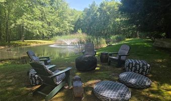 1340 Waterford Dr, East Greenwich, RI 02818