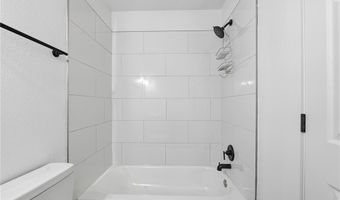 2304 SE Jayel Ter 2, Bentonville, AR 72712