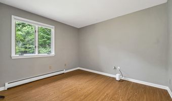 159 Woodland Rd, Hampton, NH 03842