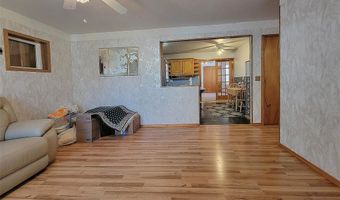 712 Duckett St, Advance, MO 63730