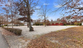 649 Spray Ave, Beachwood, NJ 08722