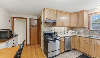 588 Newport Ave, Attleboro, MA 02703