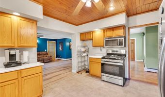 3618 Crittenden Rd, Alden, NY 14004