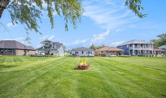 5227 Pointe Tremble, Algonac, MI 48001