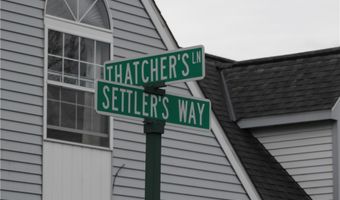 14254 Thatchers Ln, Strongsville, OH 44149