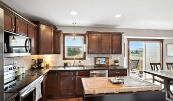 2723 4th Ave SE, Altoona, IA 50009