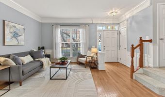 5432 SUMMER LEAF Ln, Alexandria, VA 22312