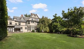 107 Old Beach Rd 2, Newport, RI 02840