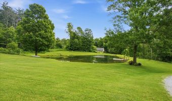 405 Old W Rd, Arlington, VT 05250
