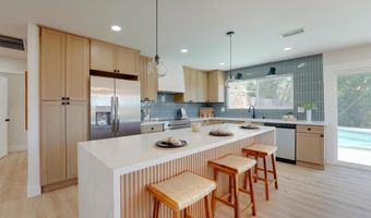 10236 Lake Meadow Ln, Escondido, CA 92026