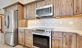 13790 W Airigin Dr, Big Lake, AK 99652