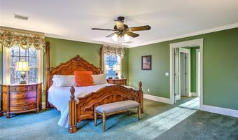 45 Burns Way, East Greenwich, RI 02818
