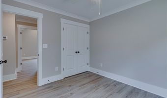 125 Hidden Lake Dr, Anderson, SC 29625