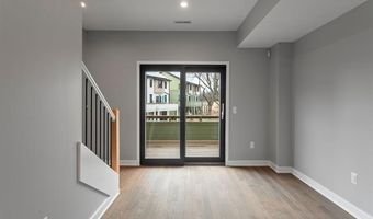 2237 Trillium Ln, Ann Arbor, MI 48104