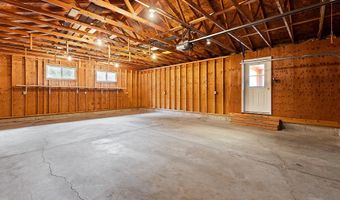 222 Ward Rd, Augusta, ME 04330