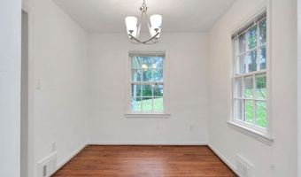 2826 JEFFERSON Dr, Alexandria, VA 22303