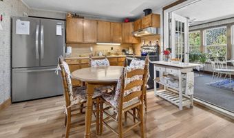 211 E MEDDERS Dr, Anniston, AL 36206