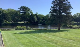 40 Web Ave 217, North Kingstown, RI 02852