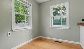 539 Blenheim Rd, Columbus, OH 43214