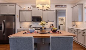 8691 Drakes Blvd, Bowling Green, KY 42122