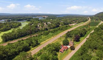 S2232 State Road 35, Alma, WI 54610