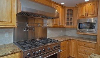 104 Deer Run, Amherst, NY 14221