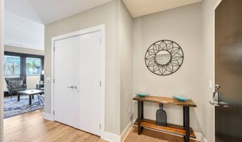 145 Biltmore Ave 205, Asheville, NC 28801