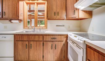 495 Middle Rd, Brentwood, NH 03833