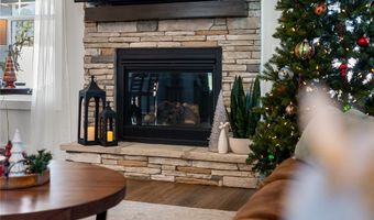 619 WH Kay Ln, Anderson, SC 29621