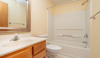15570 Finch Ave, Apple Valley, MN 55124