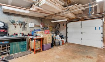 3719 UWAO St, Hanapepe, HI 96716