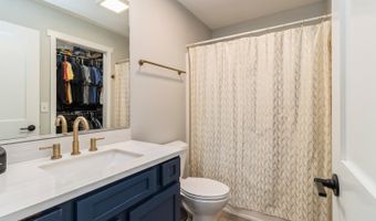 1540 3rd Ave SE, Altoona, IA 50009