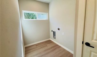 61 Skipton Dr, Bella Vista, AR 72714