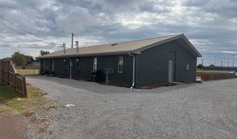 701 N Park Lane Ln, Altus, OK 73521