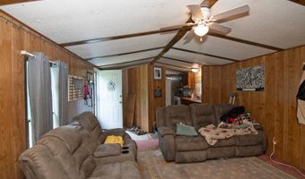 941 E Clayton Rd, Alderson, WV 24910