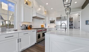 9214 Myrtle Ln, Alden, MI 49612